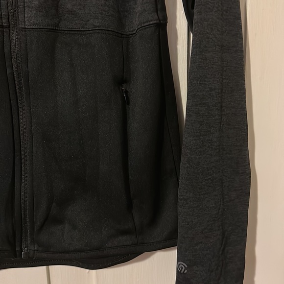 Champion zip up - Picture 3 of 4